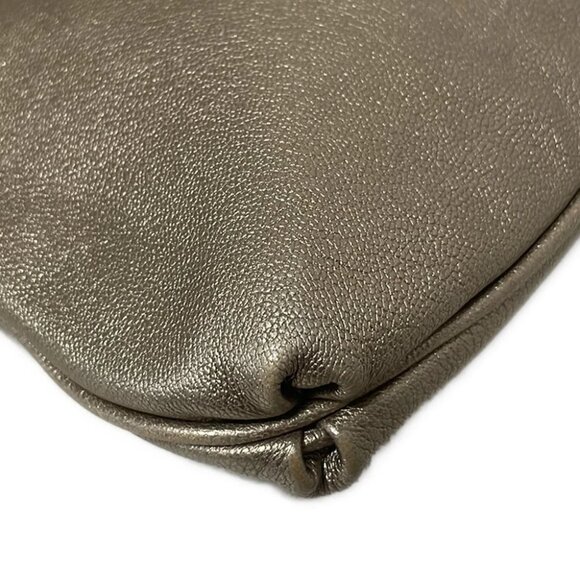 Auth Salvatore Ferragamo Gancini - Gold Cream Leather Nylon Shoulder Bag - Picture 5 of 8